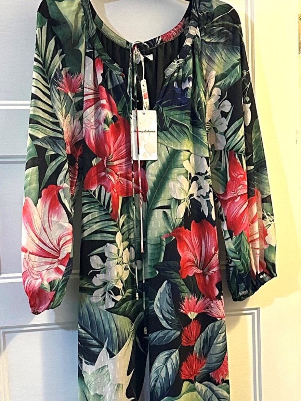 Tommy Bahama Long Dress with Tie!